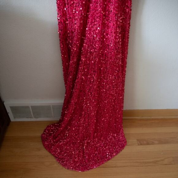Yelure Long Velvet Sequin One Shoulder Fitted Prom Dress - Picture 7 of 8